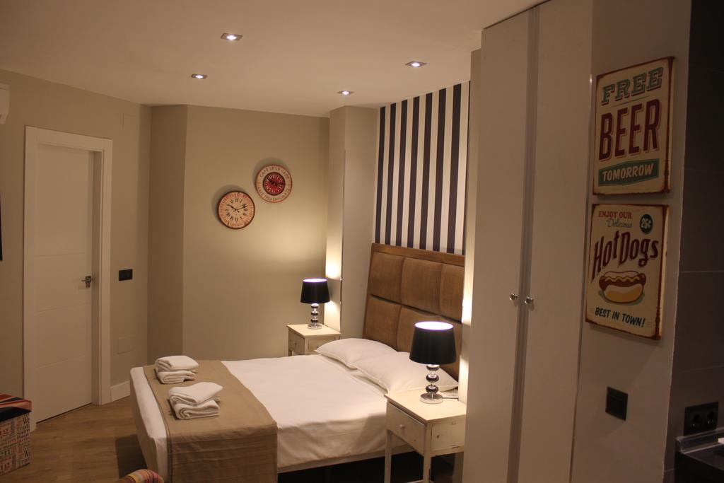 Ab Apartamentos Museum Málaga Chambre photo